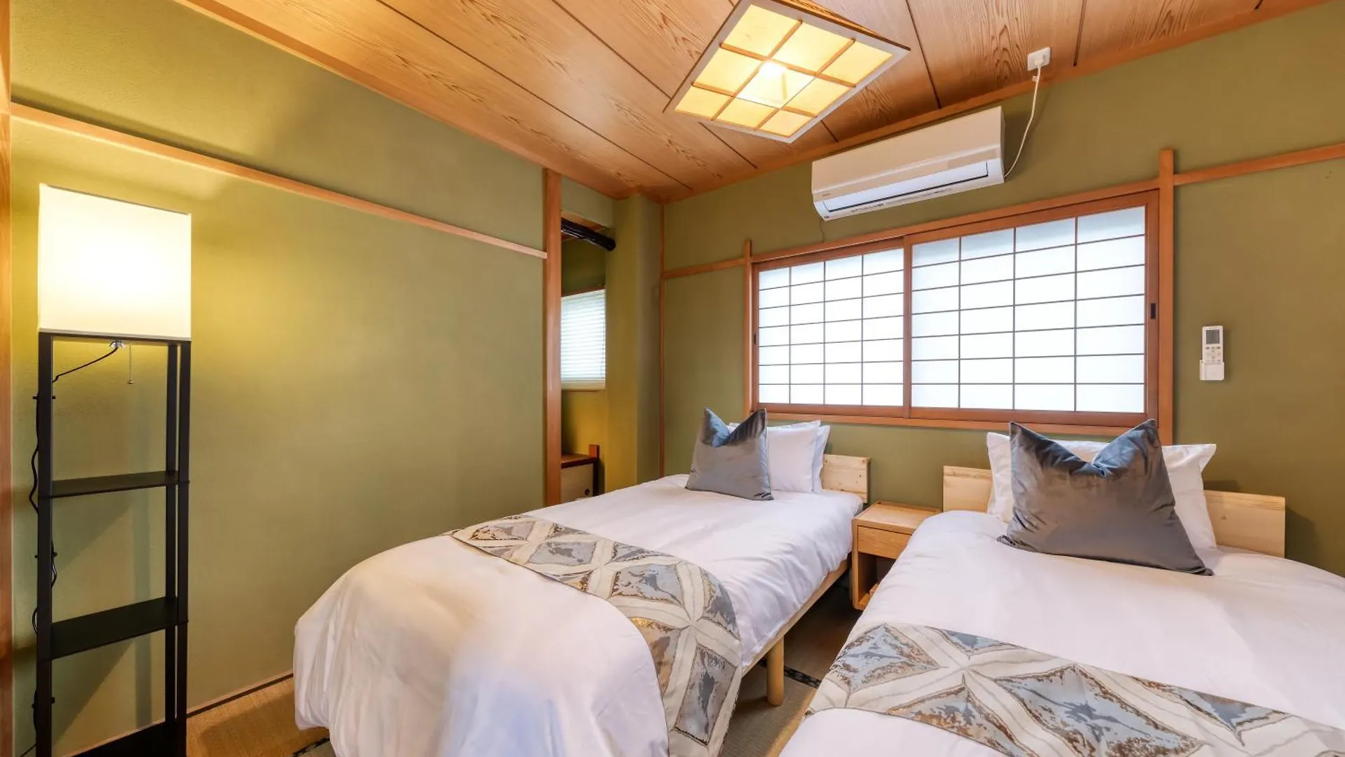 Apartment Mon Ashiharabashi Royal -Vacation Rental- Osaka Japan