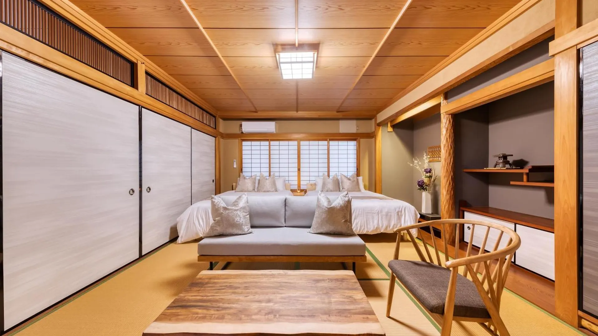 Mon Ashiharabashi Royal -Vacation Rental- Osaka